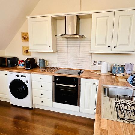 Top Floor Double En-Suite Br Apartment Central Matlock Matlock  Dış mekan fotoğraf